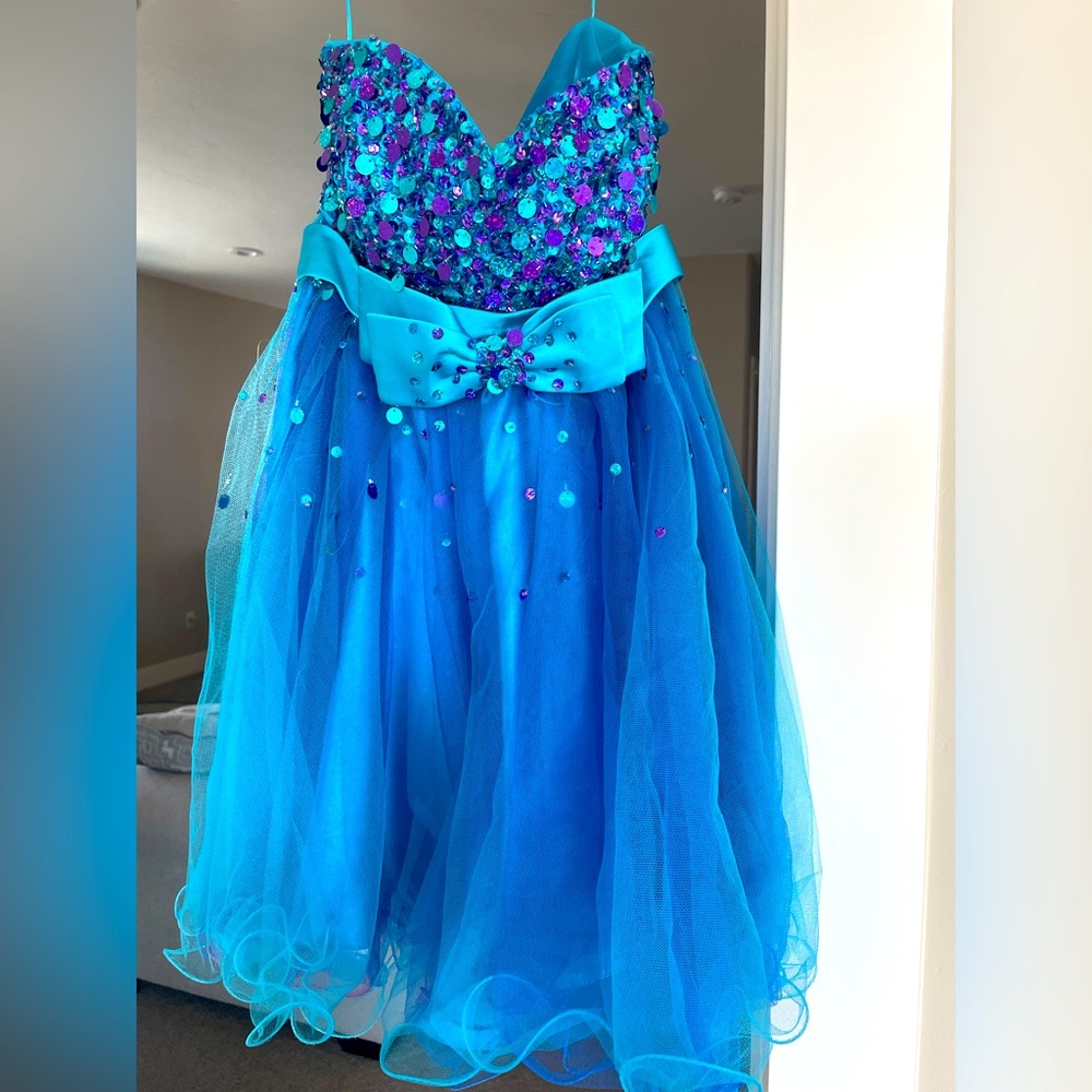 Blue/ purple Strapless Sequin homecoming dress
